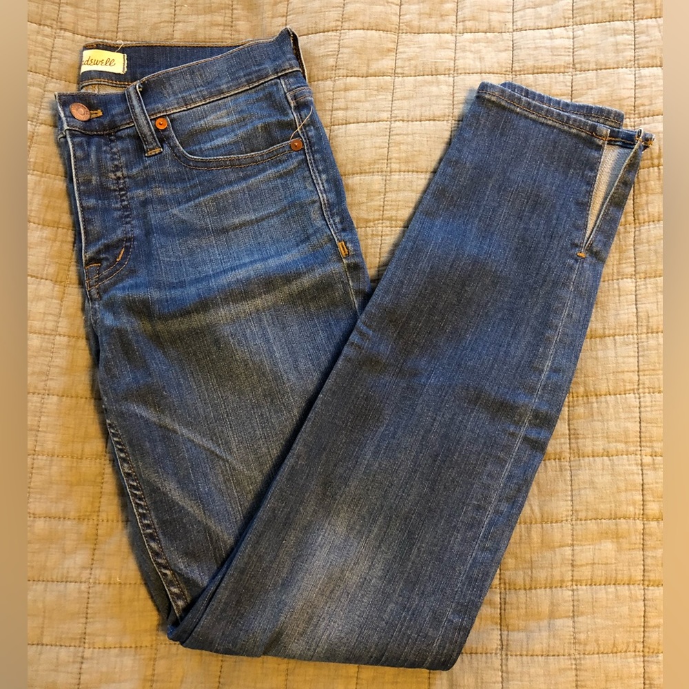 SOLD- Madewell 9” highrise skinny ankle jeans
